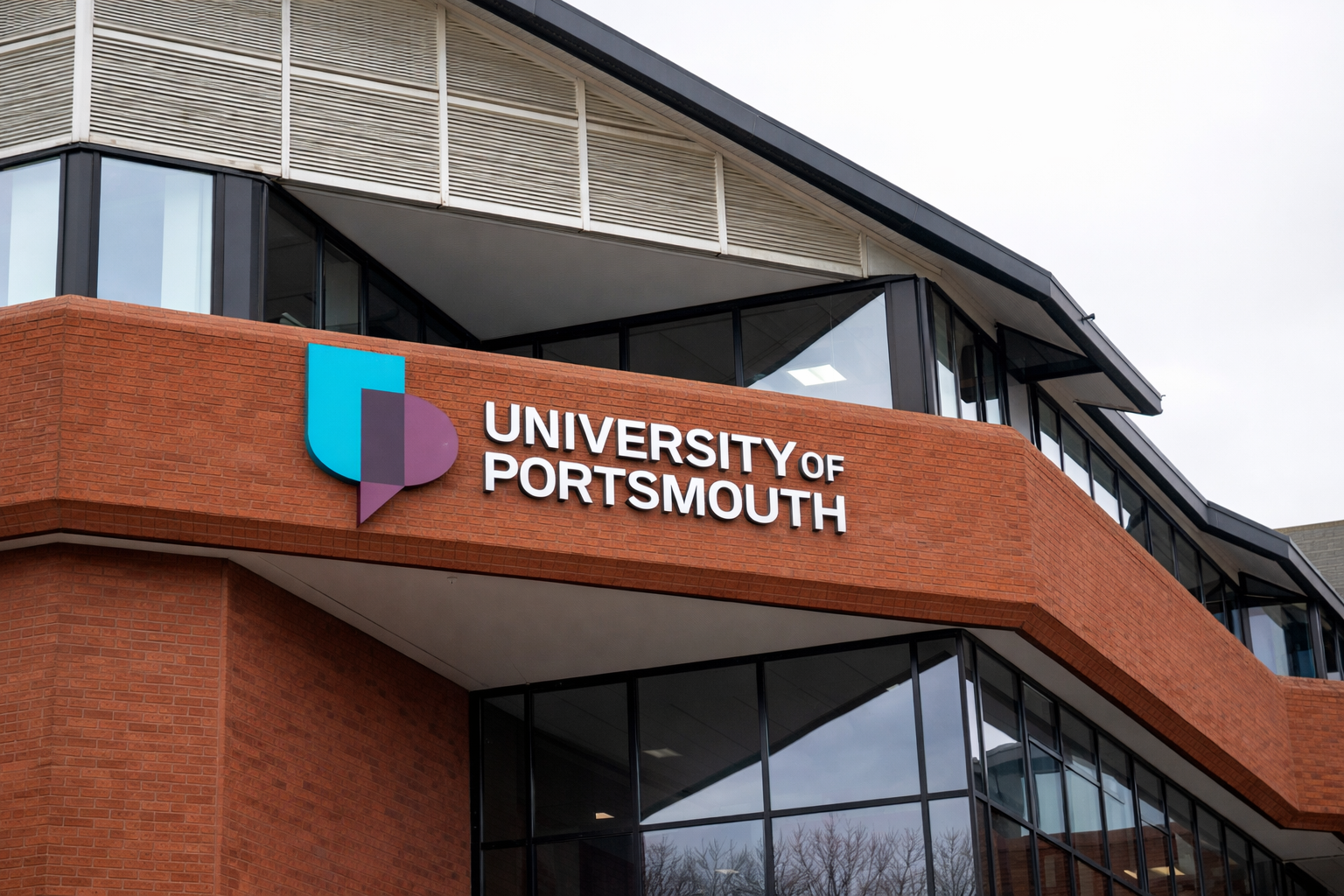 UNIVERSITY OF PORTSMOUTH