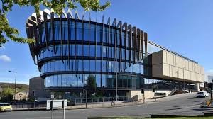 𝗨𝗡𝗜𝗩𝗘𝗥𝗦𝗜𝗧𝗬 𝗢𝗙 𝗛𝗨𝗗𝗗𝗘𝗥𝗦𝗙𝗜𝗘𝗟𝗗